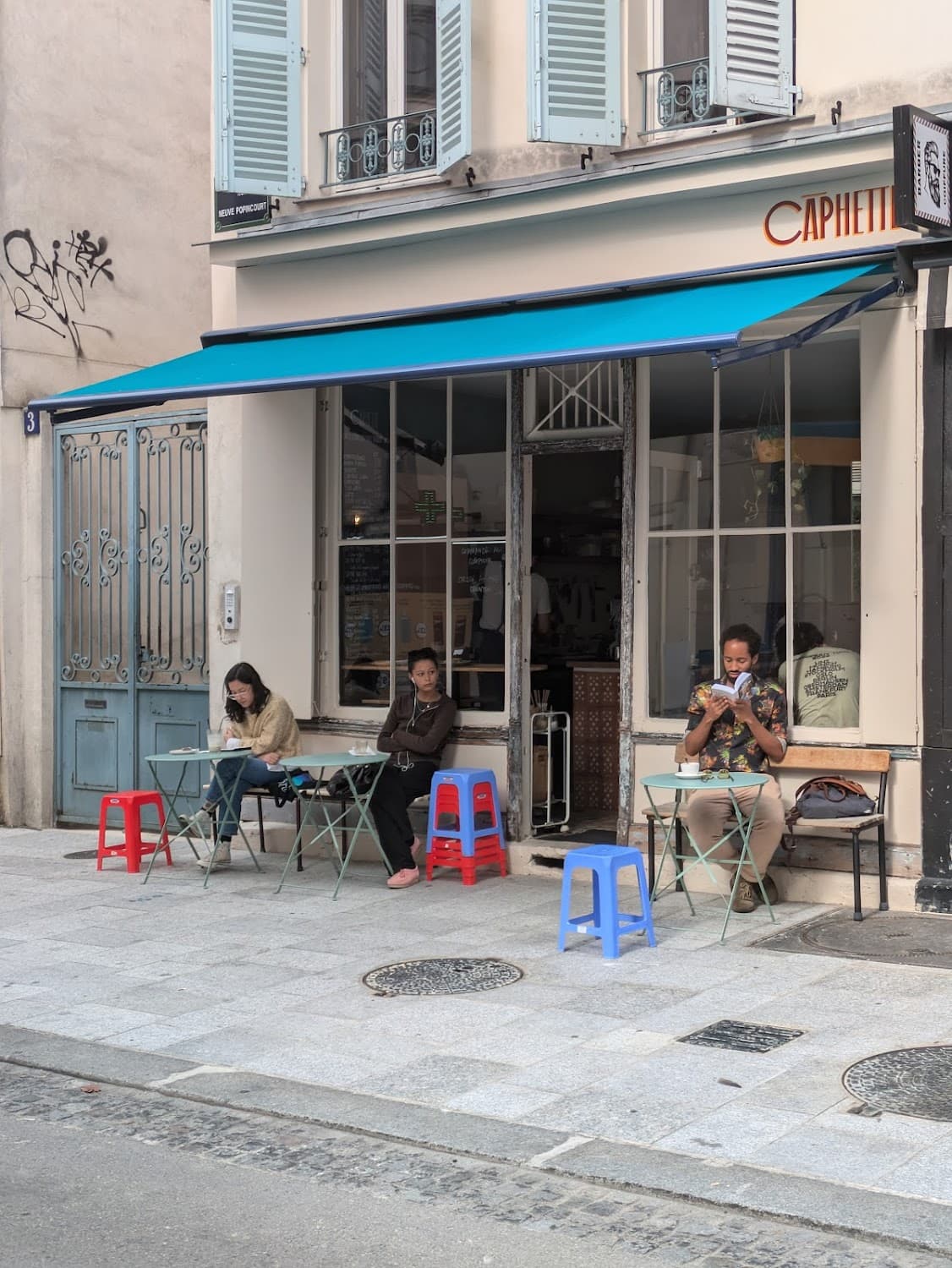Caphette, specialty coffee shop in Paris