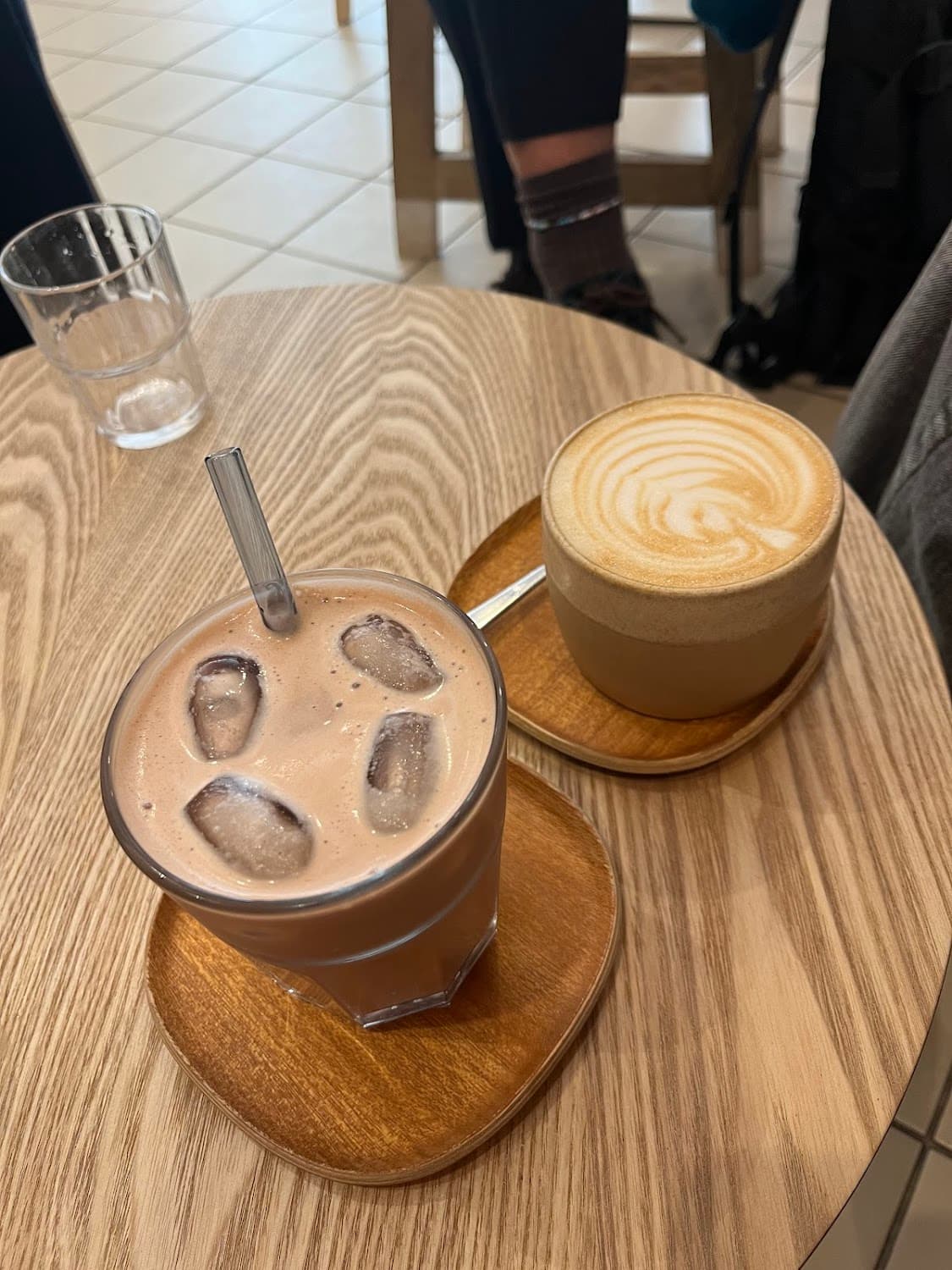 CASA CAFE — specialty coffee shop in Paris (photo 2)