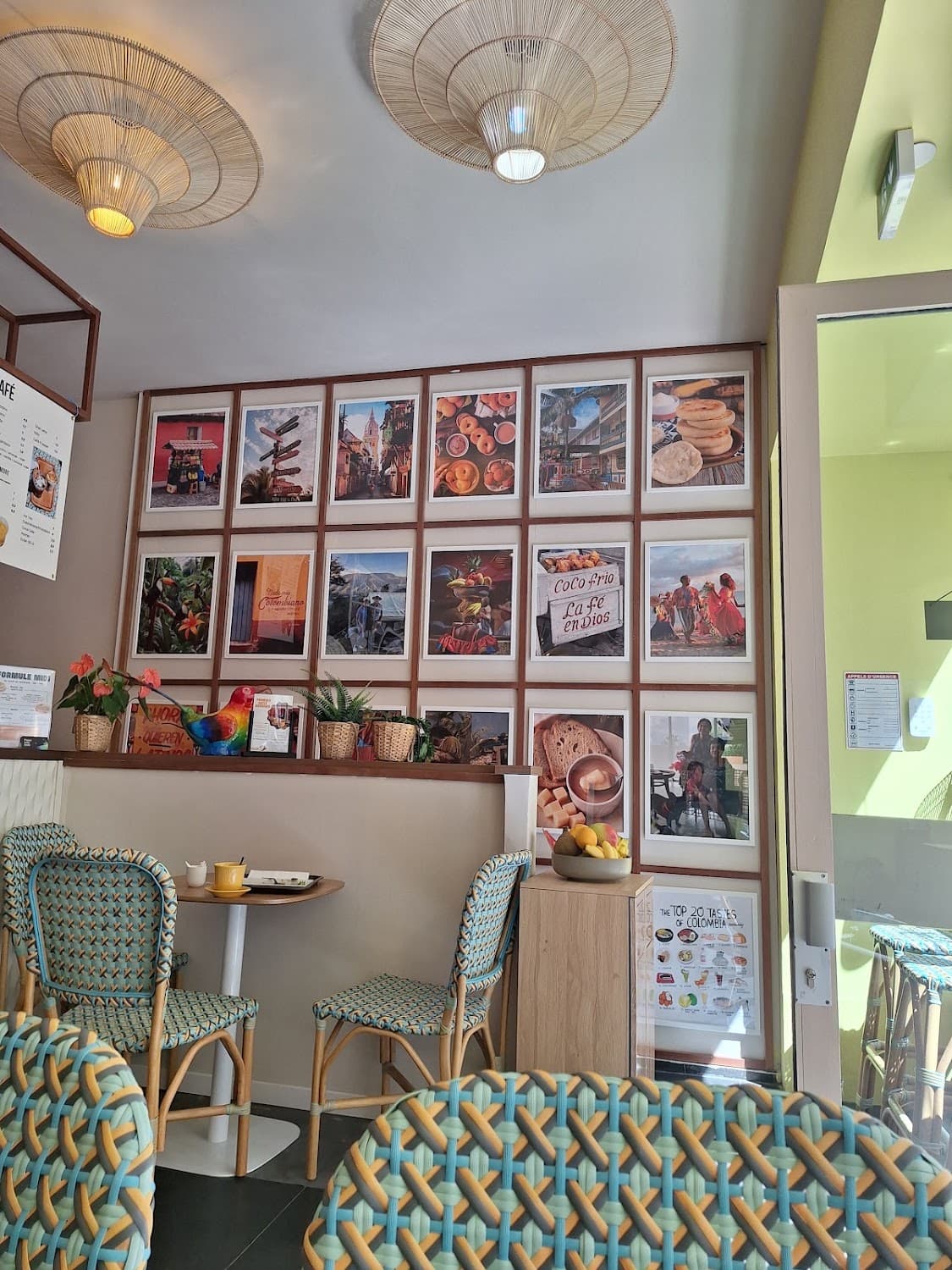 Casa Zur - Café-cantine latino — specialty coffee shop in Paris (photo 2)