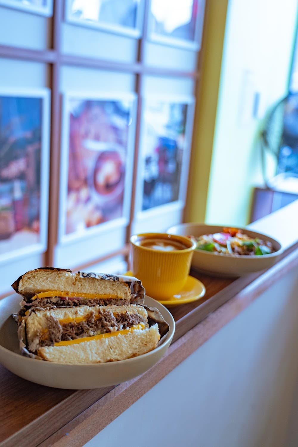 Casa Zur - Café-cantine latino — specialty coffee shop in Paris