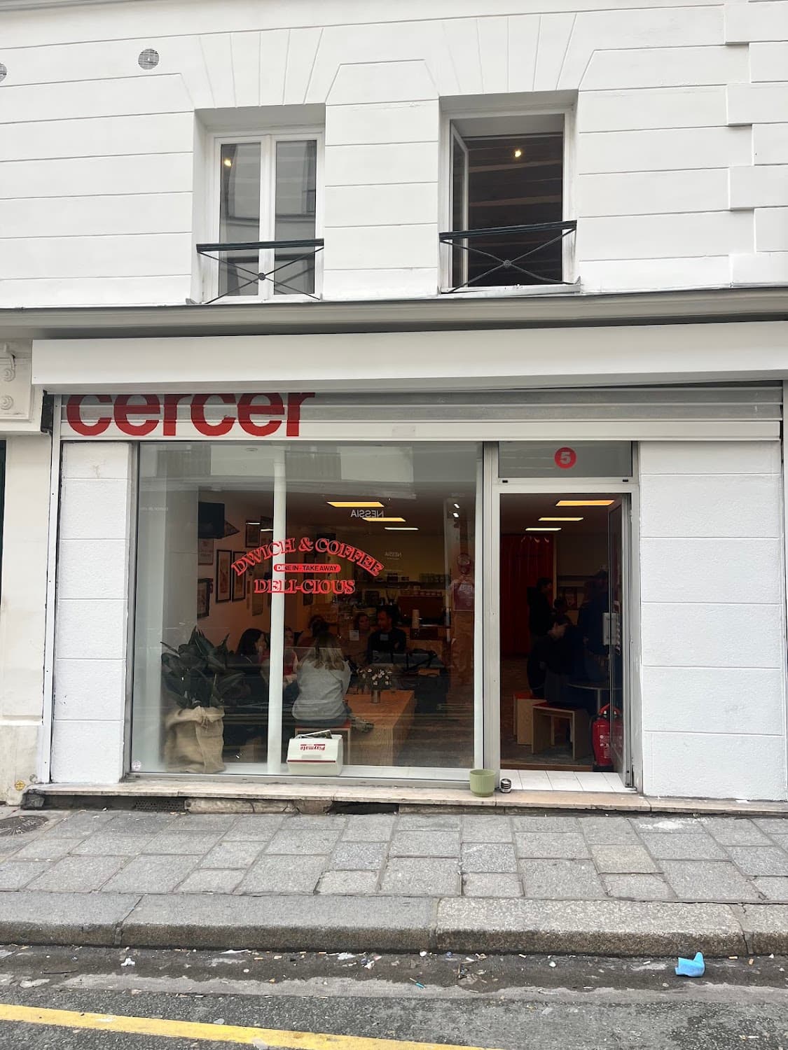 cercer deli, specialty coffee shop in Paris