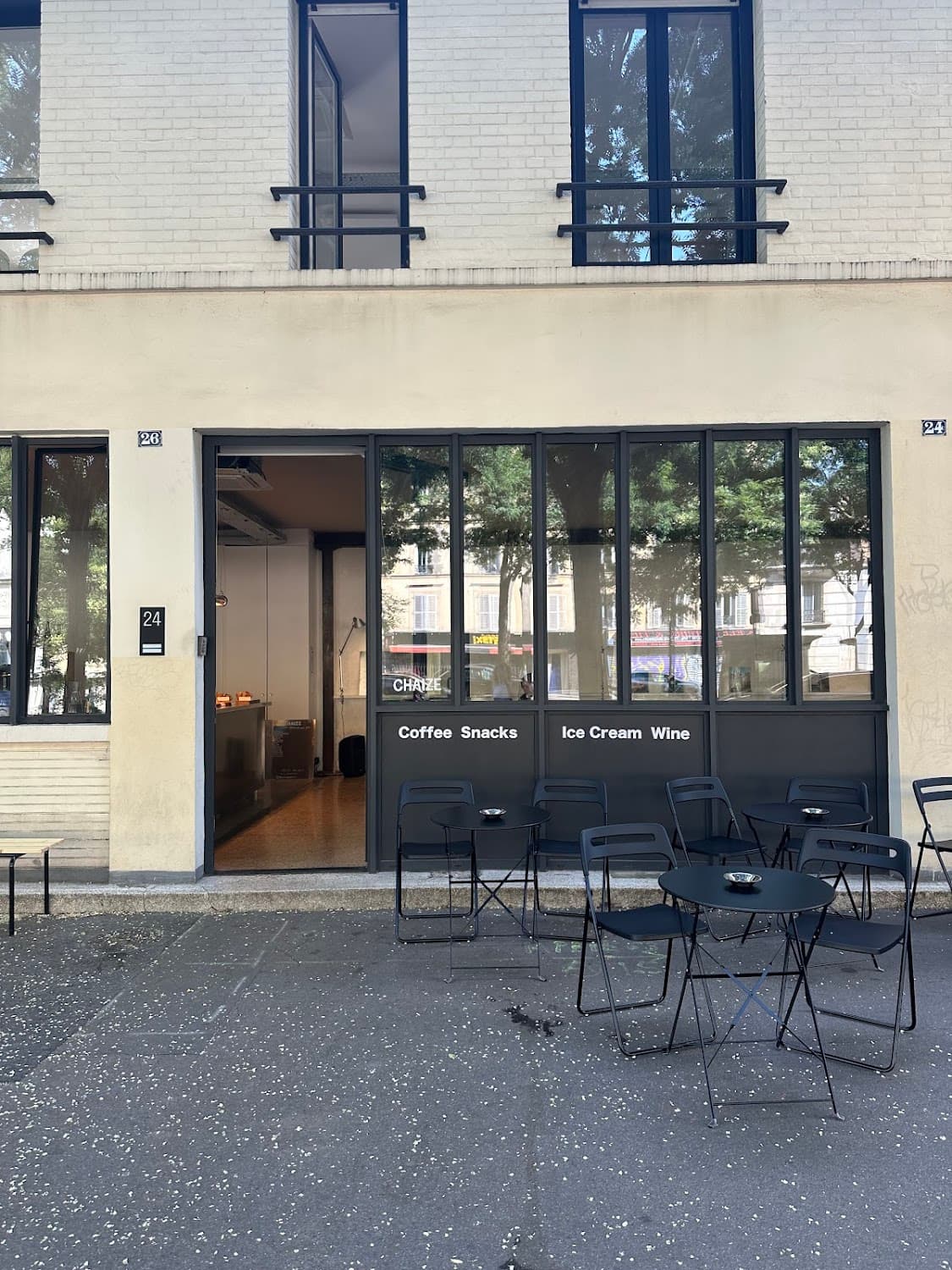 Chaize — specialty coffee shop in Paris (photo 2)