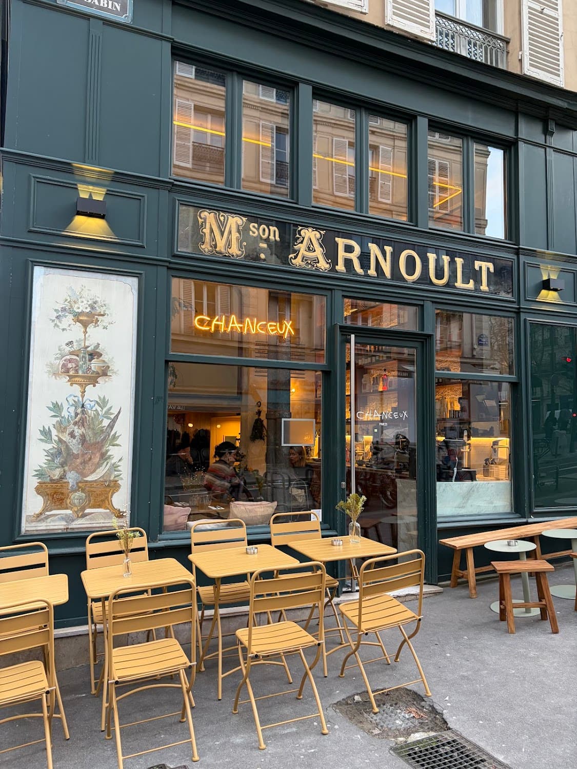 Chanceux - Rue St Sabin, specialty coffee shop in Paris