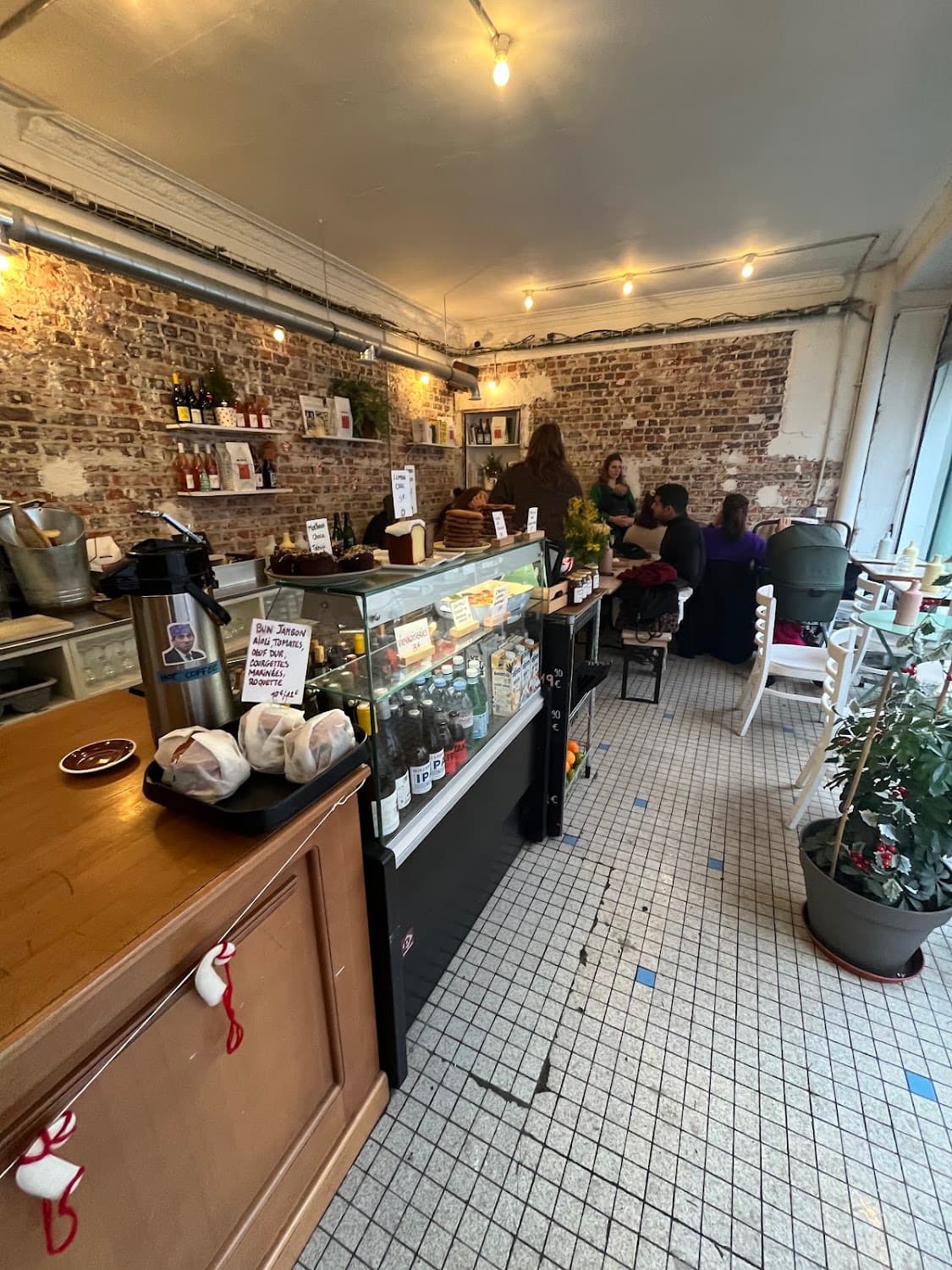 Chanceux - Rue Saint-Maur, specialty coffee shop in Paris (photo 8)
