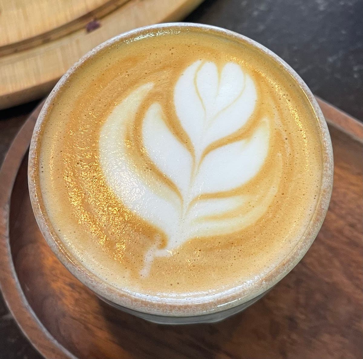 CHĒZ - Rue de Seine — specialty coffee shop in Paris (photo 6)