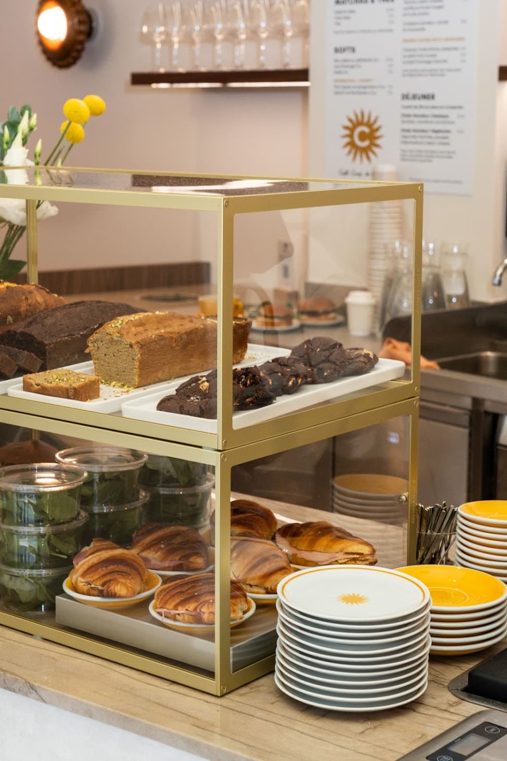 Clode Coffee Shop
