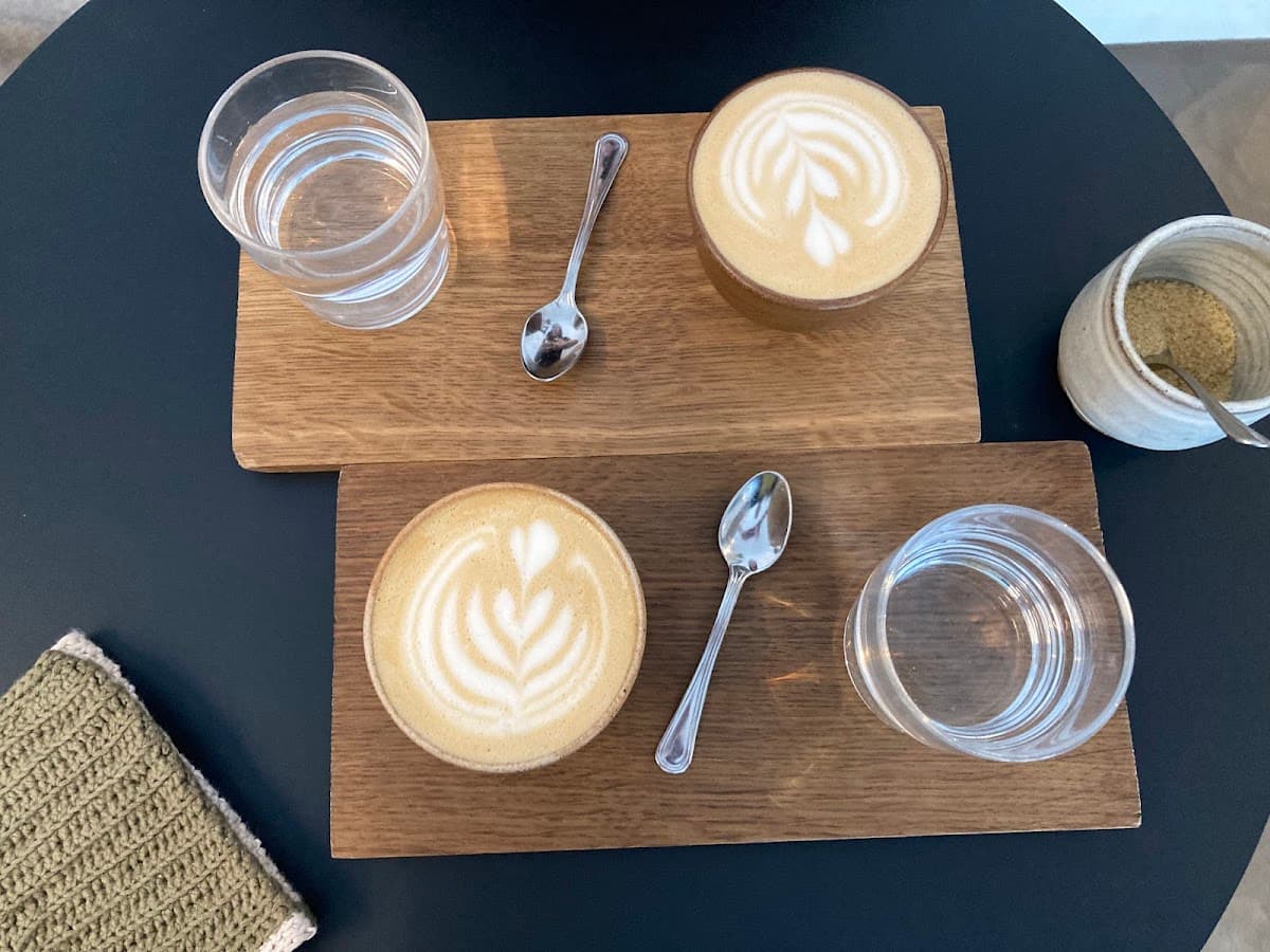 Clove — specialty coffee shop in Paris (photo 7)