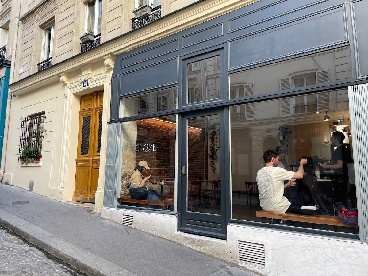 Clove — specialty coffee shop in Paris (photo 5)