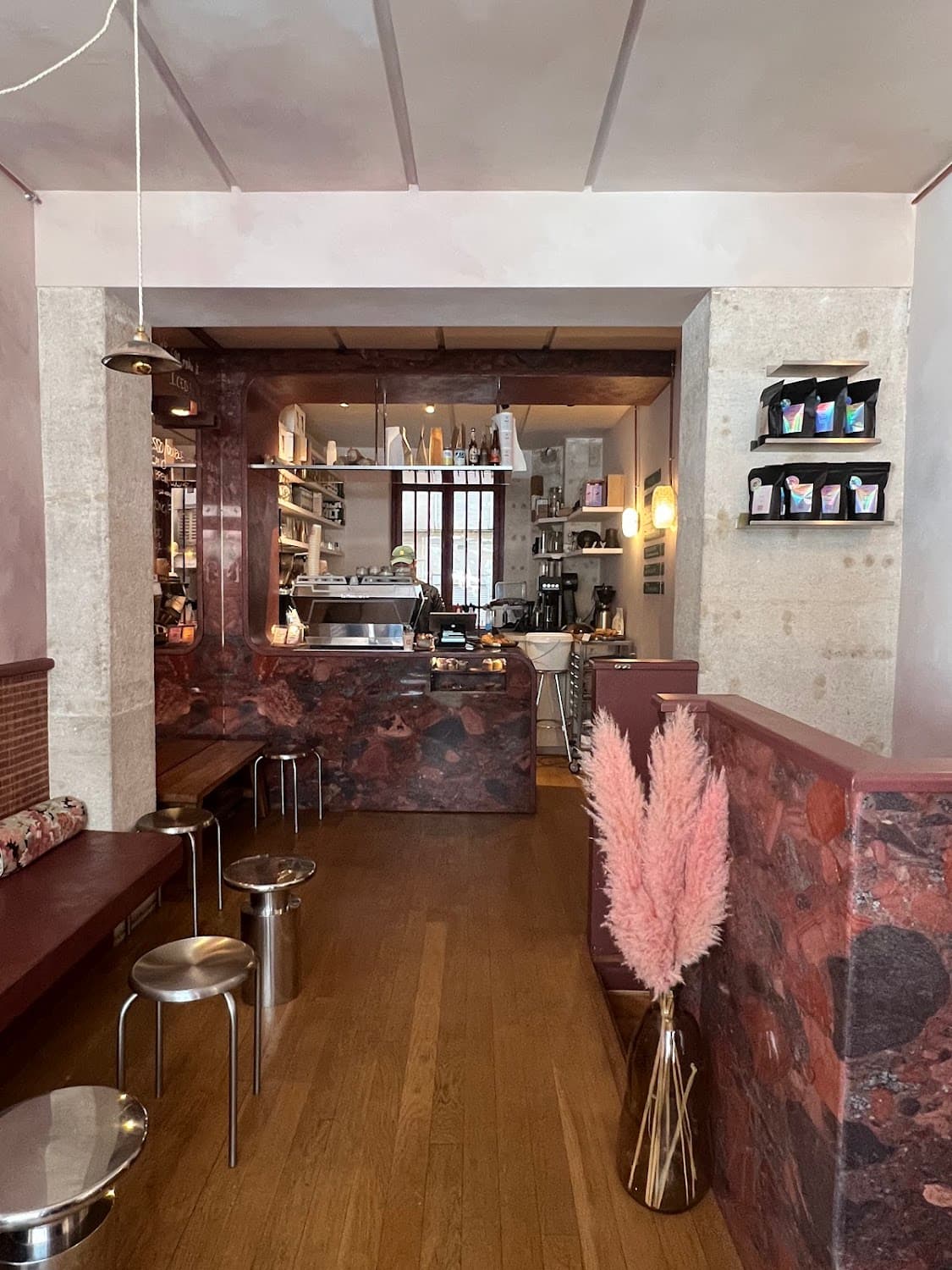 Coeur Coffee - Rue Ravignan, specialty coffee shop in Paris (photo 3)