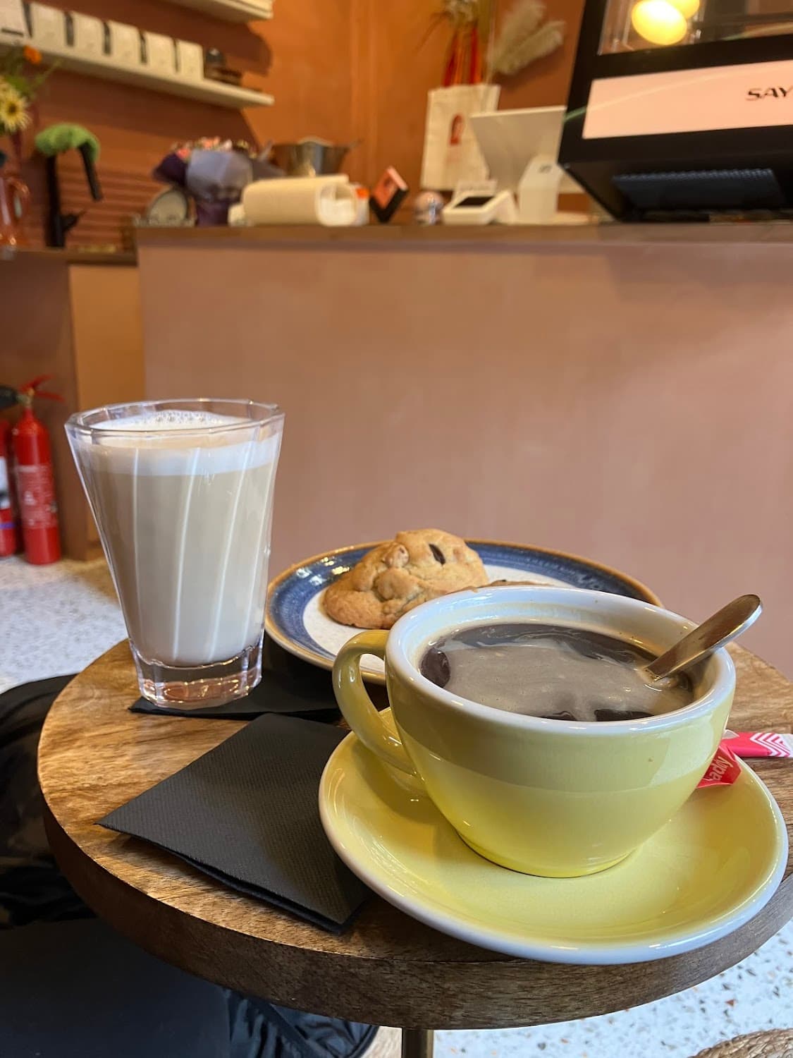 Casa Rossa — specialty coffee shop in Paris (photo 6)