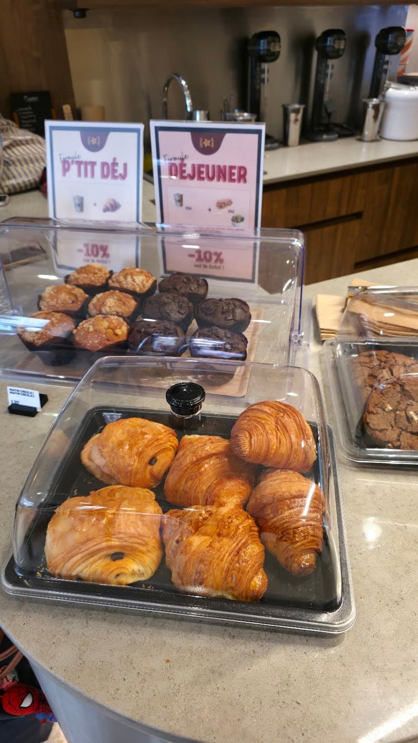 Coffee Island - Rue de Steinkerque, specialty coffee shop in Paris (photo 8)