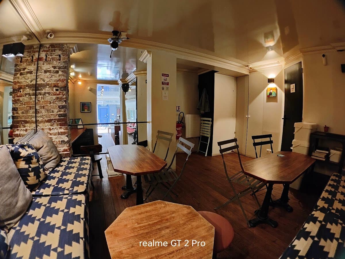 Coffee Specialty Coffee — specialty coffee shop in Paris (photo 6)