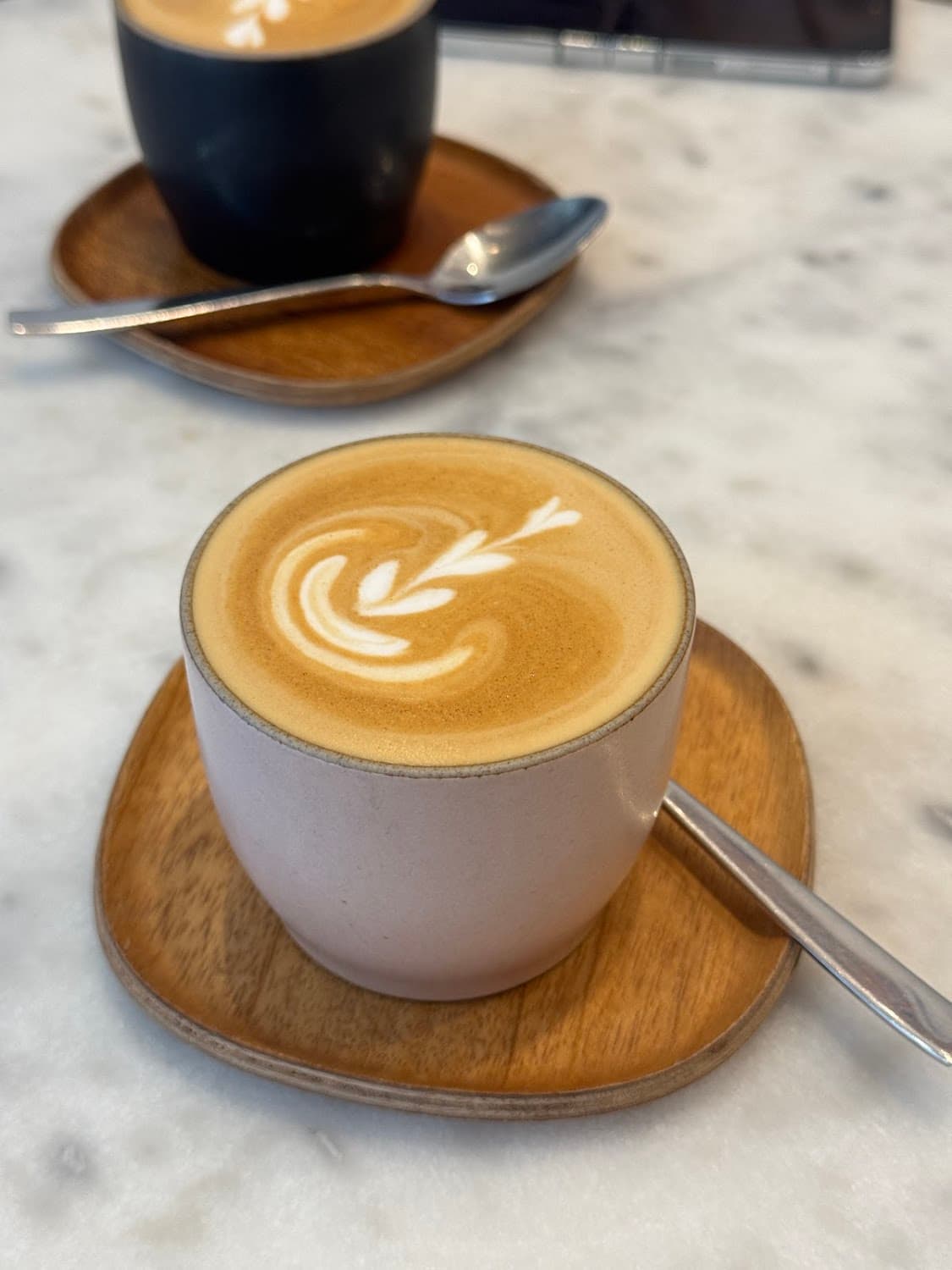 Coffee Ya — specialty coffee shop in Paris (photo 2)