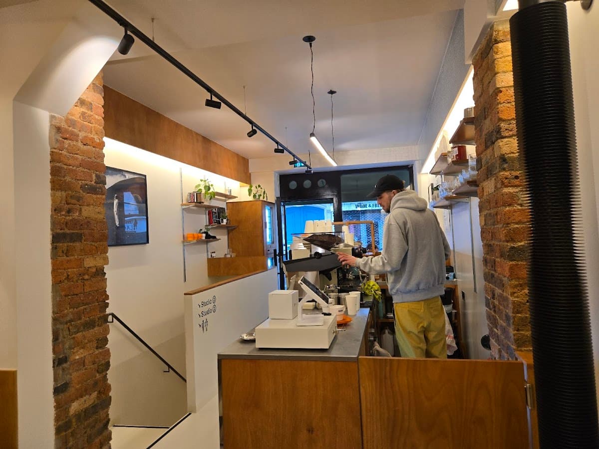 Combo Café — specialty coffee shop in Paris (photo 3)