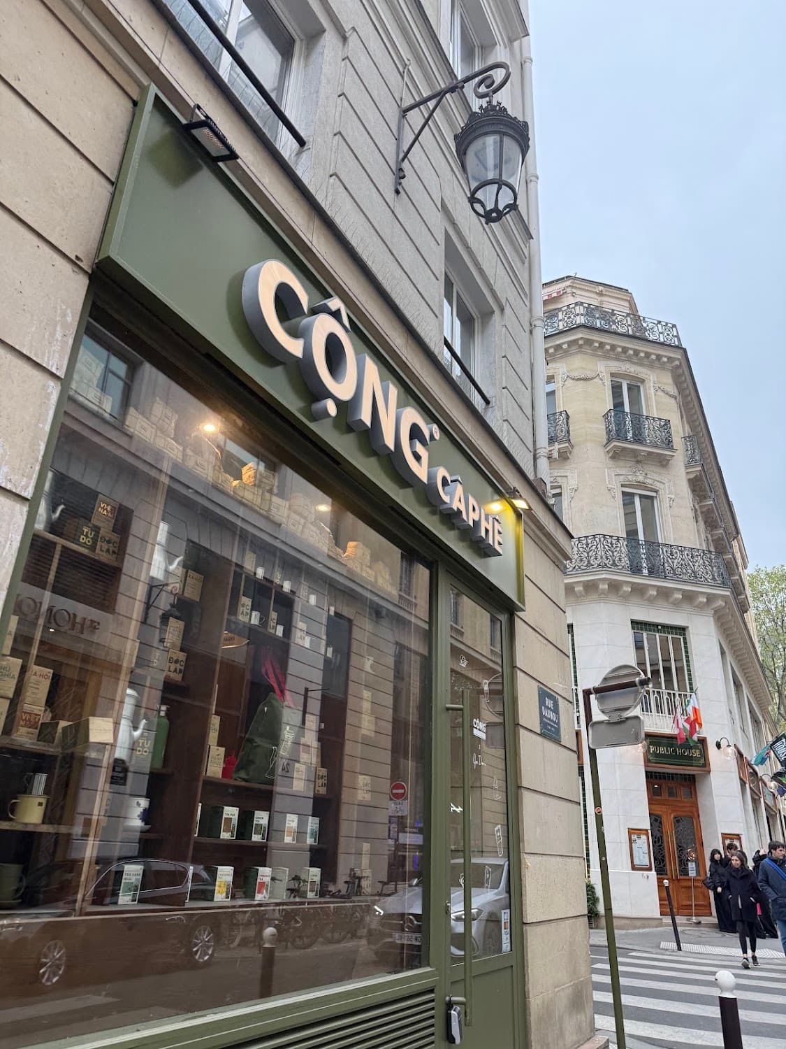 Công Câphê, specialty coffee shop in Paris
