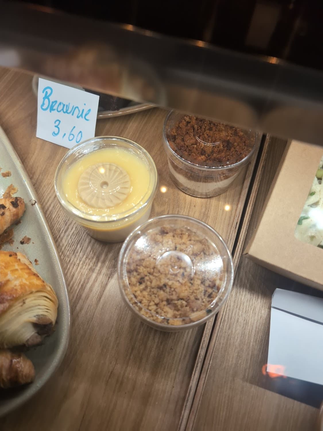 Contretemps — specialty coffee shop in Paris (photo 6)