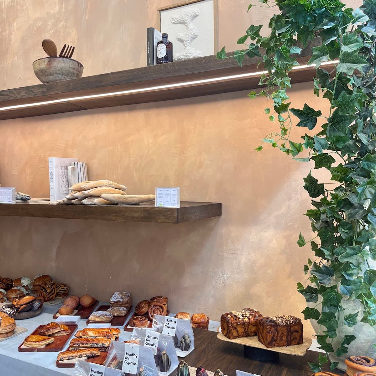 Copains — specialty coffee shop in Paris (photo 4)