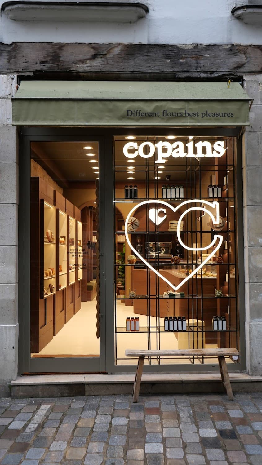 Copains - Rue des Rosiers, specialty coffee shop in Paris