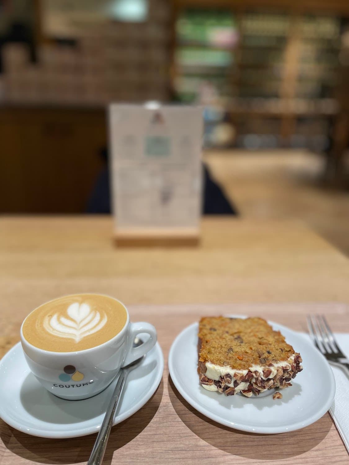 Coutume — specialty coffee shop in Paris (photo 5)