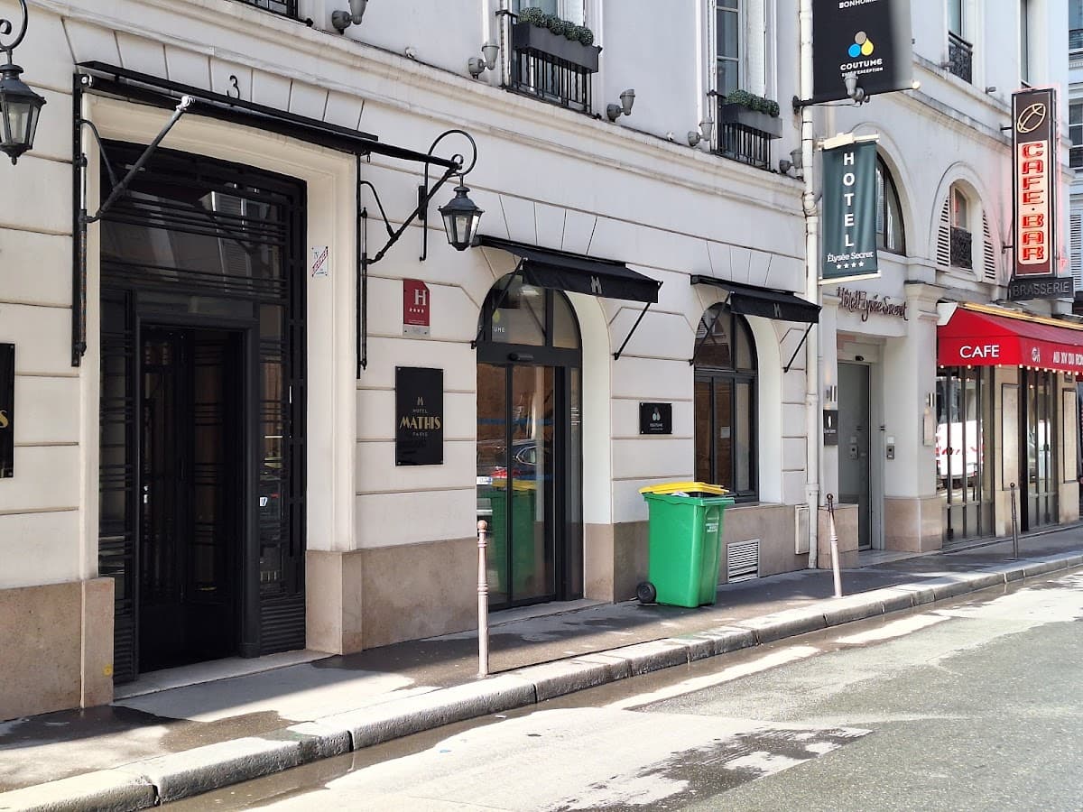 Coutume - Hôtel Mathis — specialty coffee shop in Paris (photo 1)