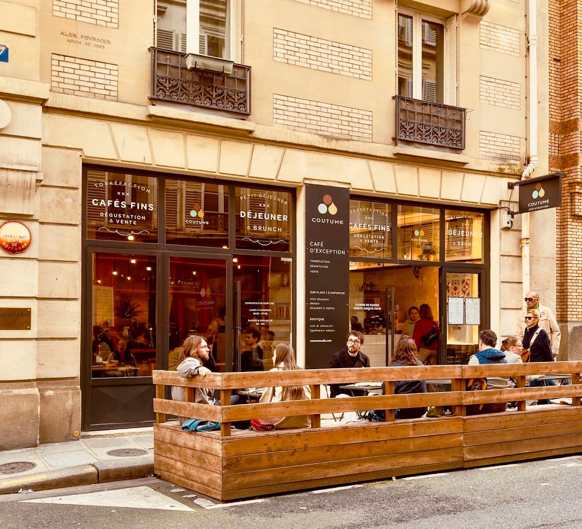 Coutume - Rue de Babylone, specialty coffee shop in Paris