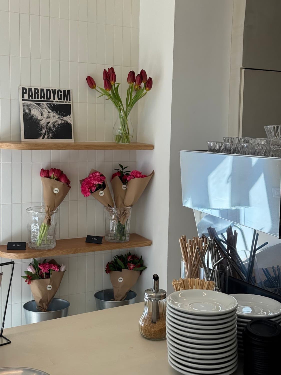 CREMA Café - Paris Montmartre
