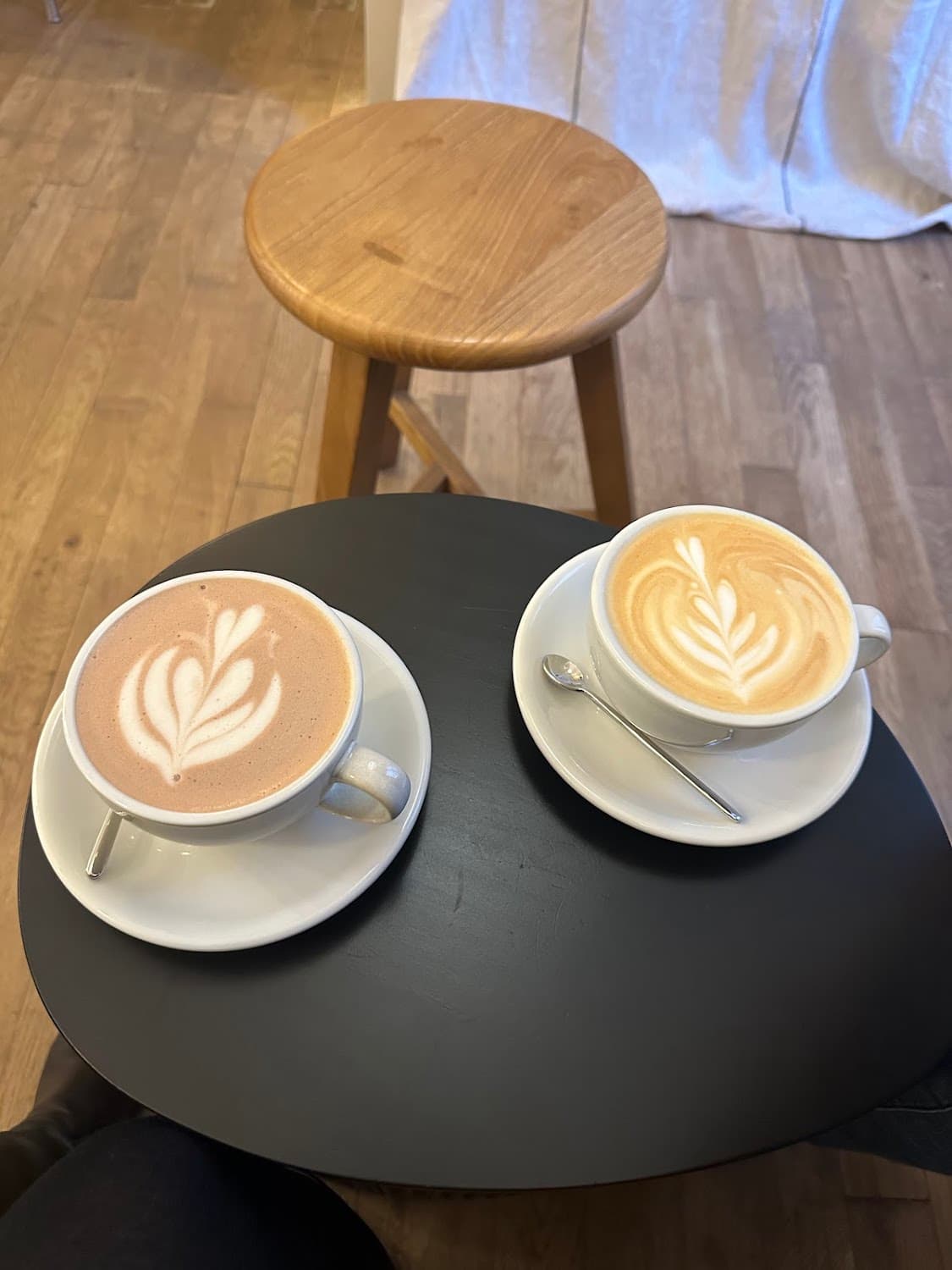 CREMA — specialty coffee shop in Paris (photo 7)
