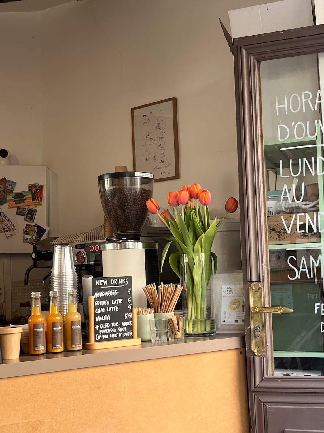 Crible — specialty coffee shop in Paris (photo 7)
