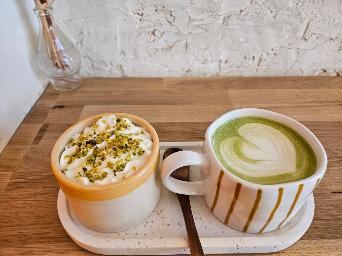 Crumbles — specialty coffee shop in Paris (photo 2)
