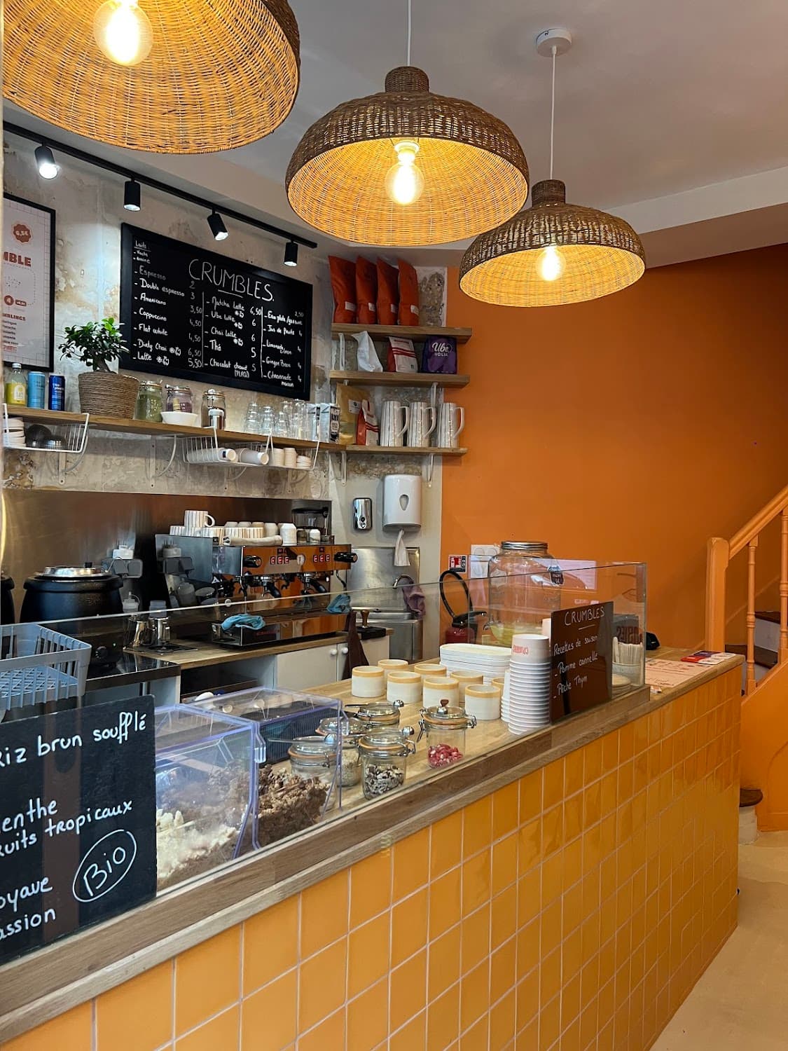 CRUMBLES. Coffeeshop — specialty coffee shop in Paris (photo 2)