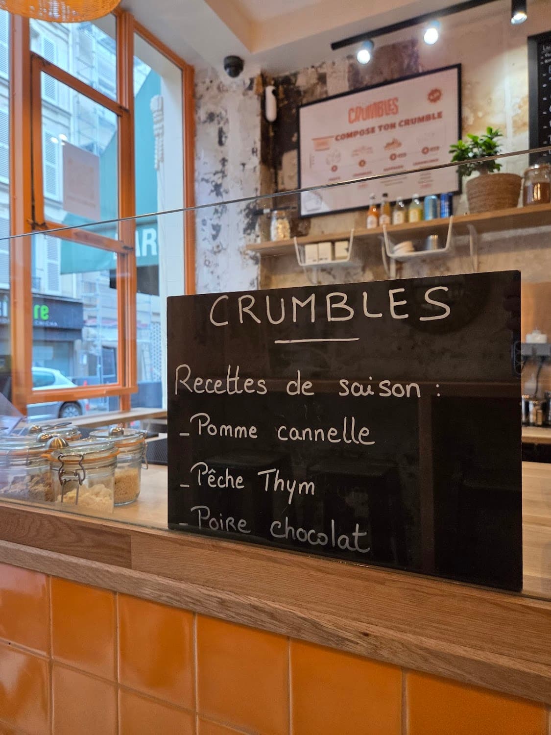 CRUMBLES. Coffeeshop — specialty coffee shop in Paris (photo 7)