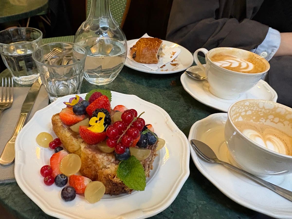 Cuppa Gallery, specialty coffee shop in Paris (photo 8)