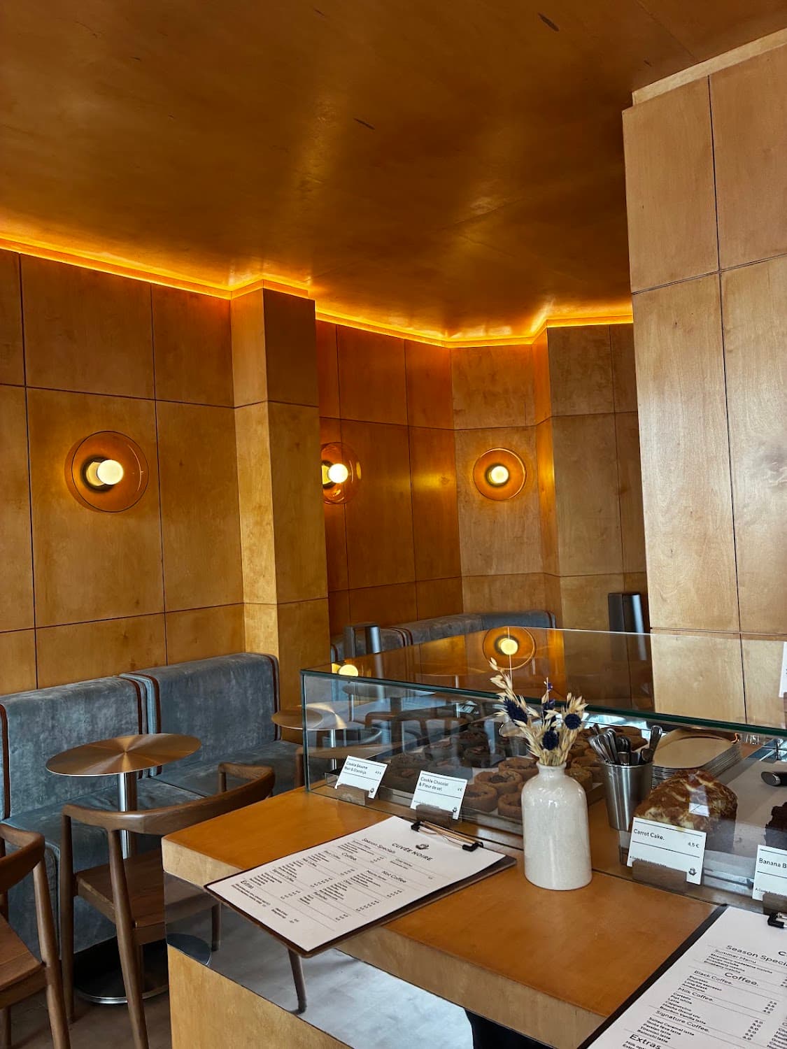 Cuvée Noire - Faubourg Saint-Antoine - Coffee Shop — specialty coffee shop in Paris (photo 6)