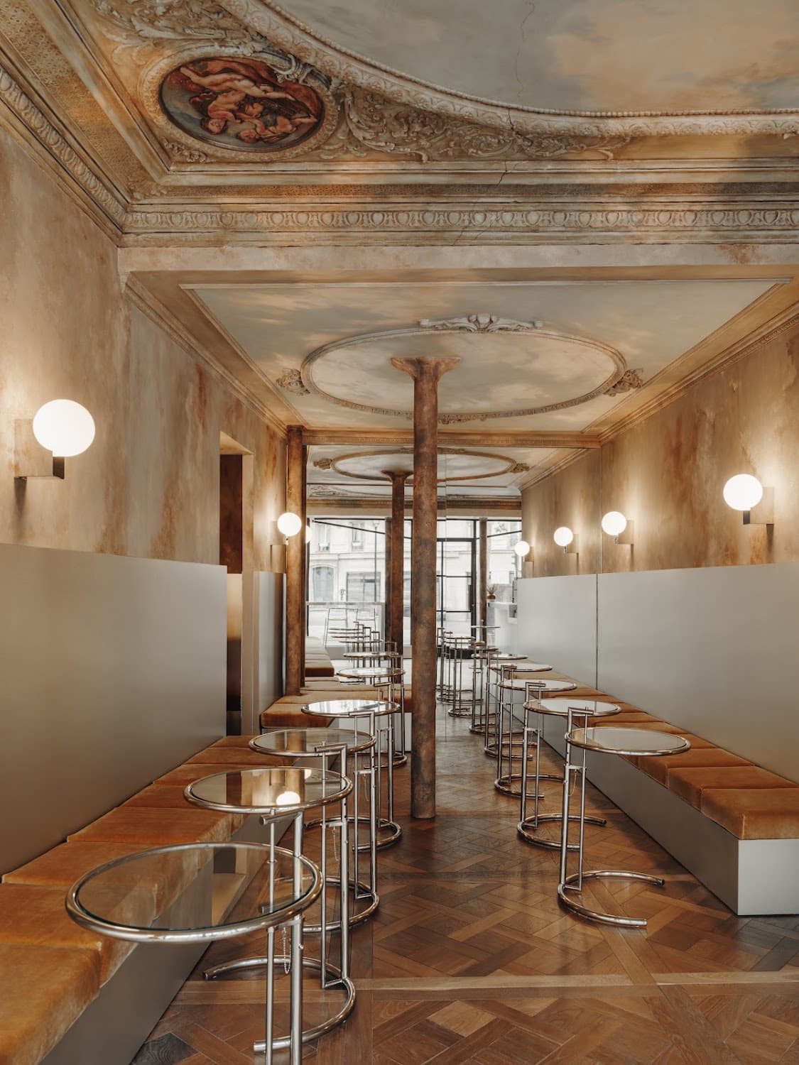 Cuvée Noire - Rue des Martyrs, specialty coffee shop in Paris