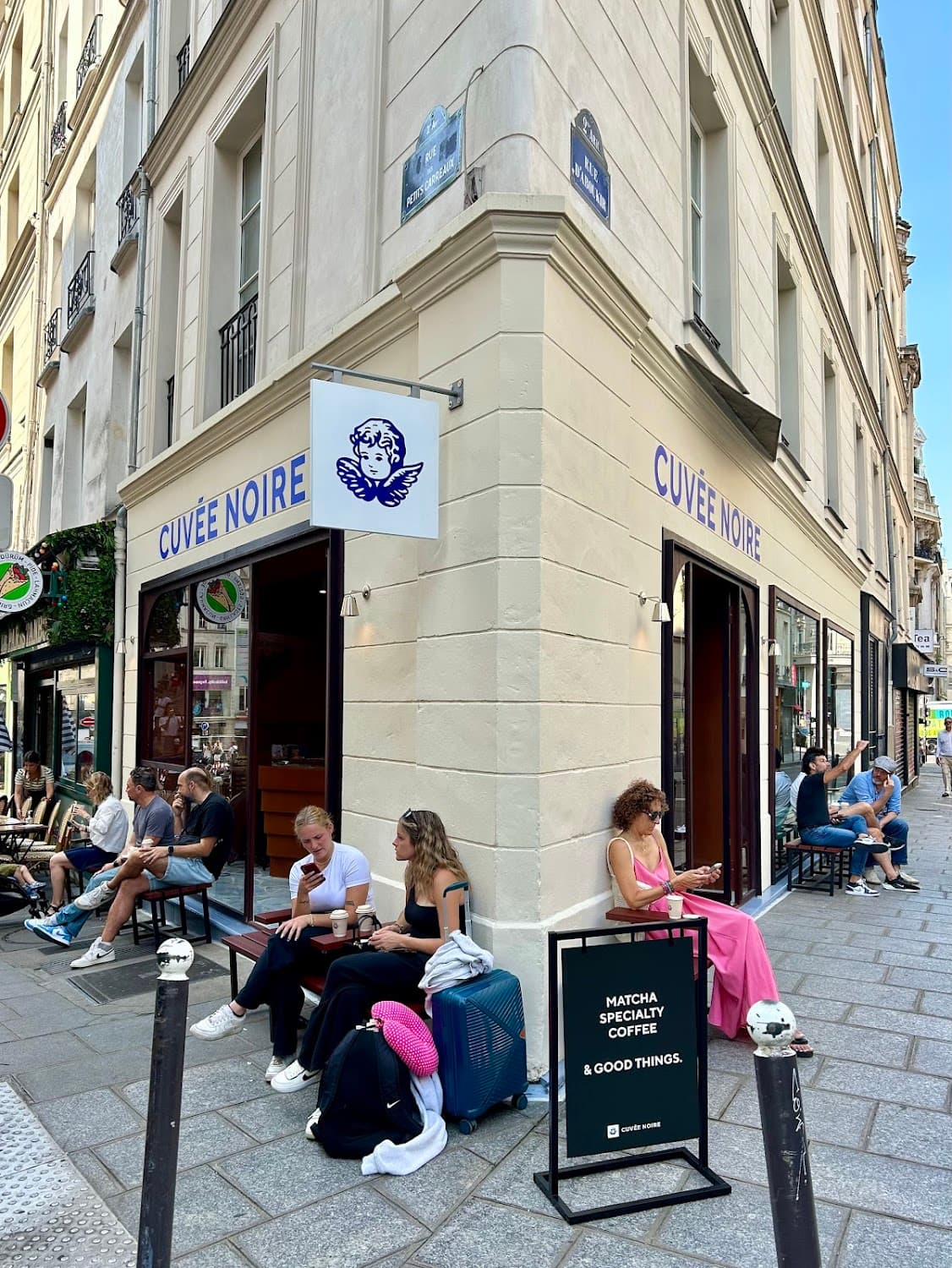 Cuvée Noire - Coffee Shop - Petits Carreaux