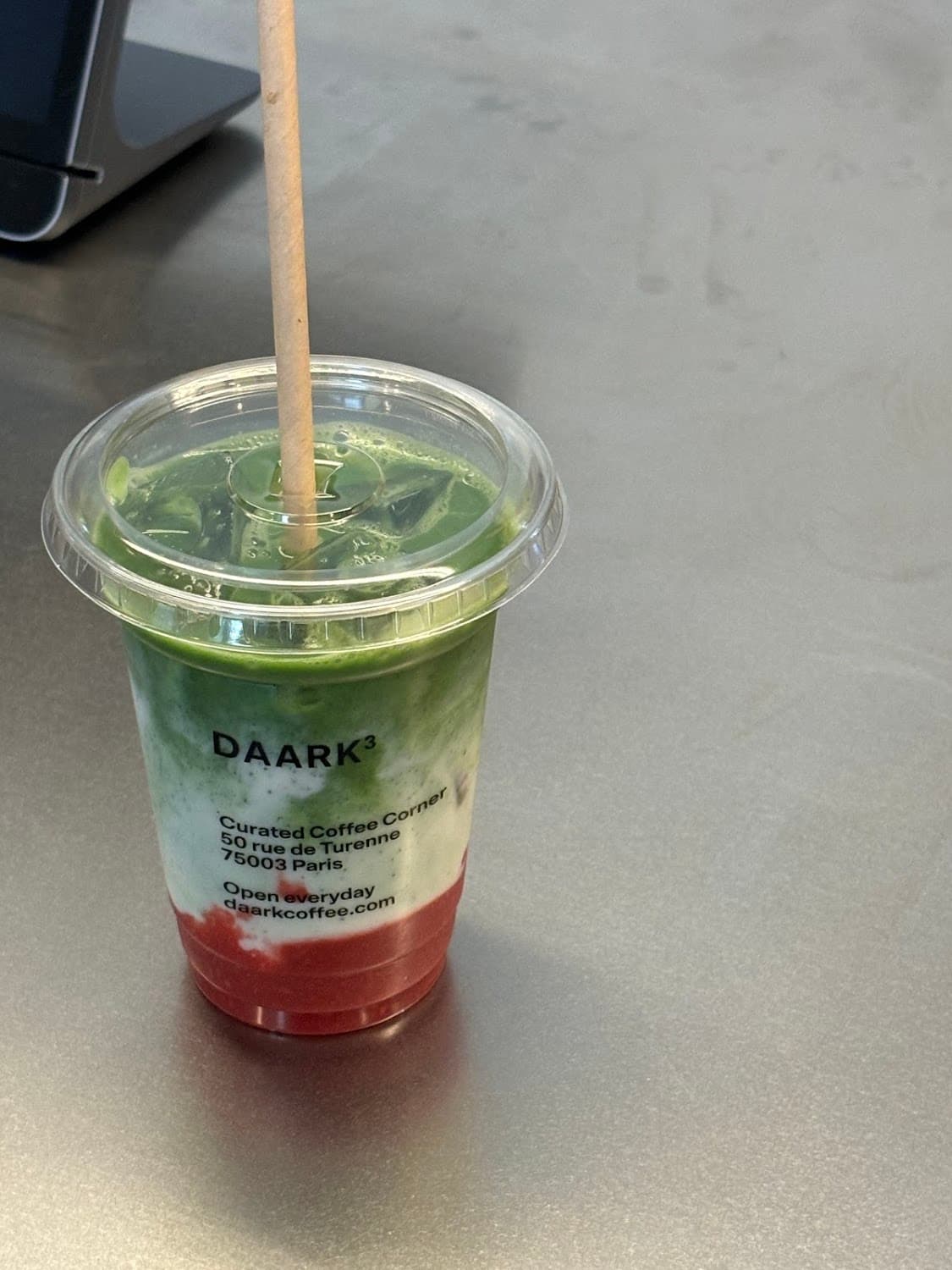 DAARK³ — specialty coffee shop in Paris (photo 3)