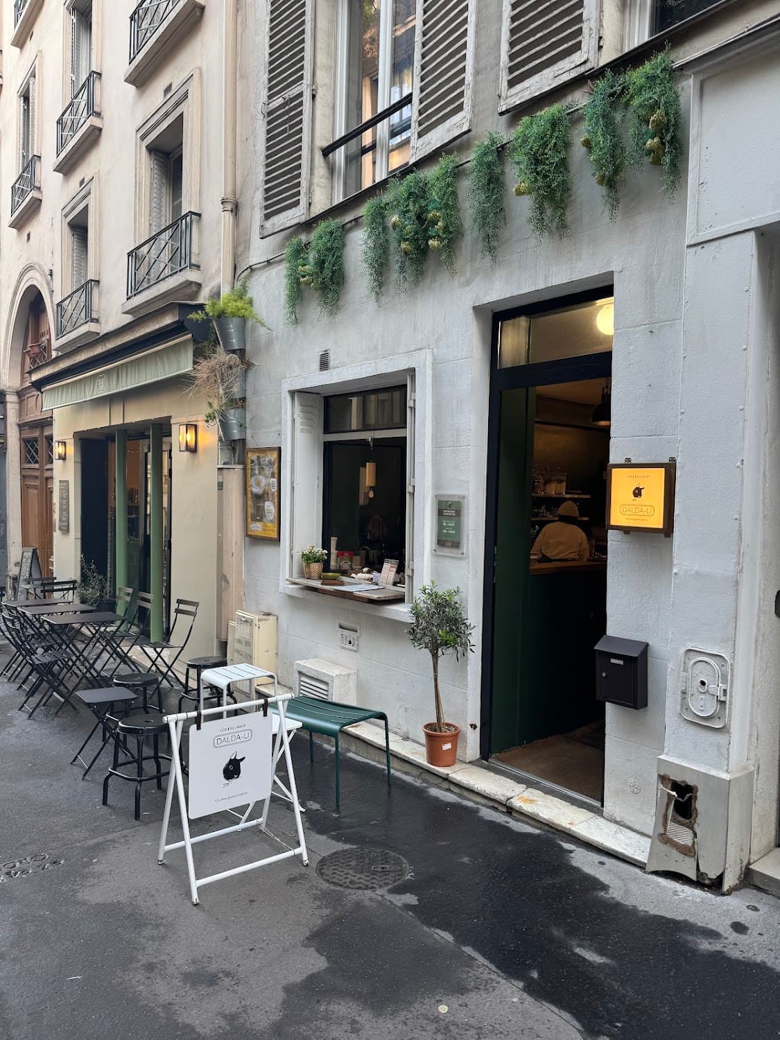 julie douchin