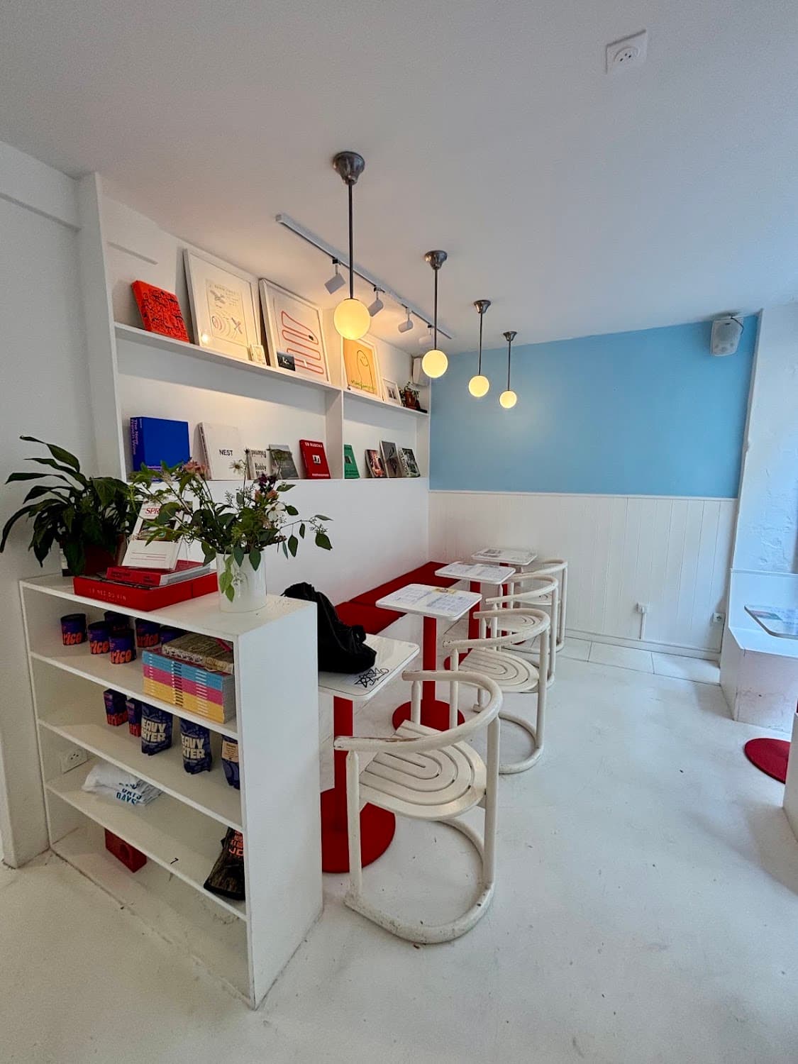 DAYS, specialty coffee shop in Paris (photo 7)