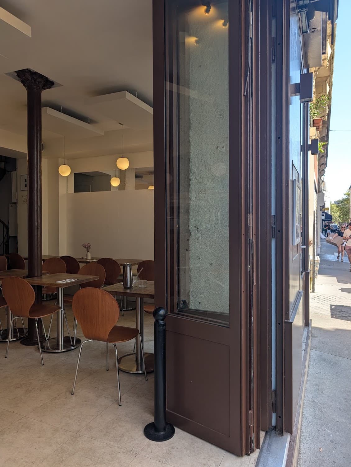 Double deux, specialty coffee shop in Paris (photo 3)