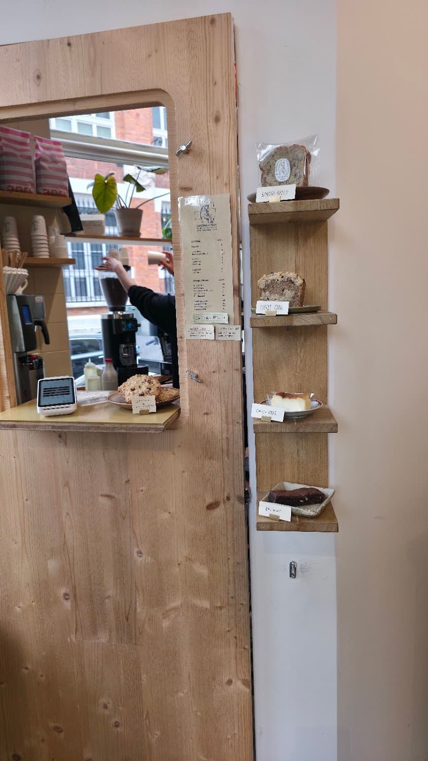 Dreamin' Man — specialty coffee shop in Paris (photo 3)