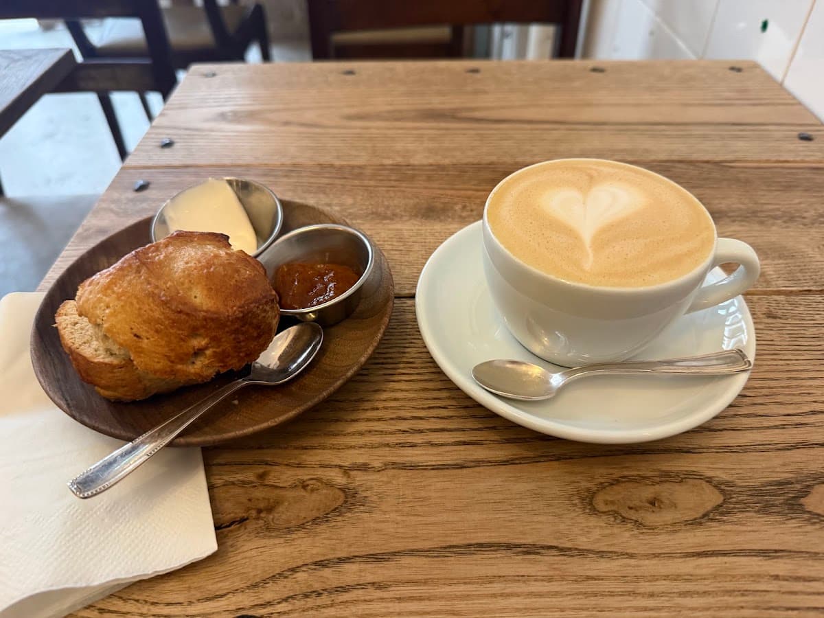 Dreamin Man' - Rue Coquillière, specialty coffee shop in Paris (photo 2)