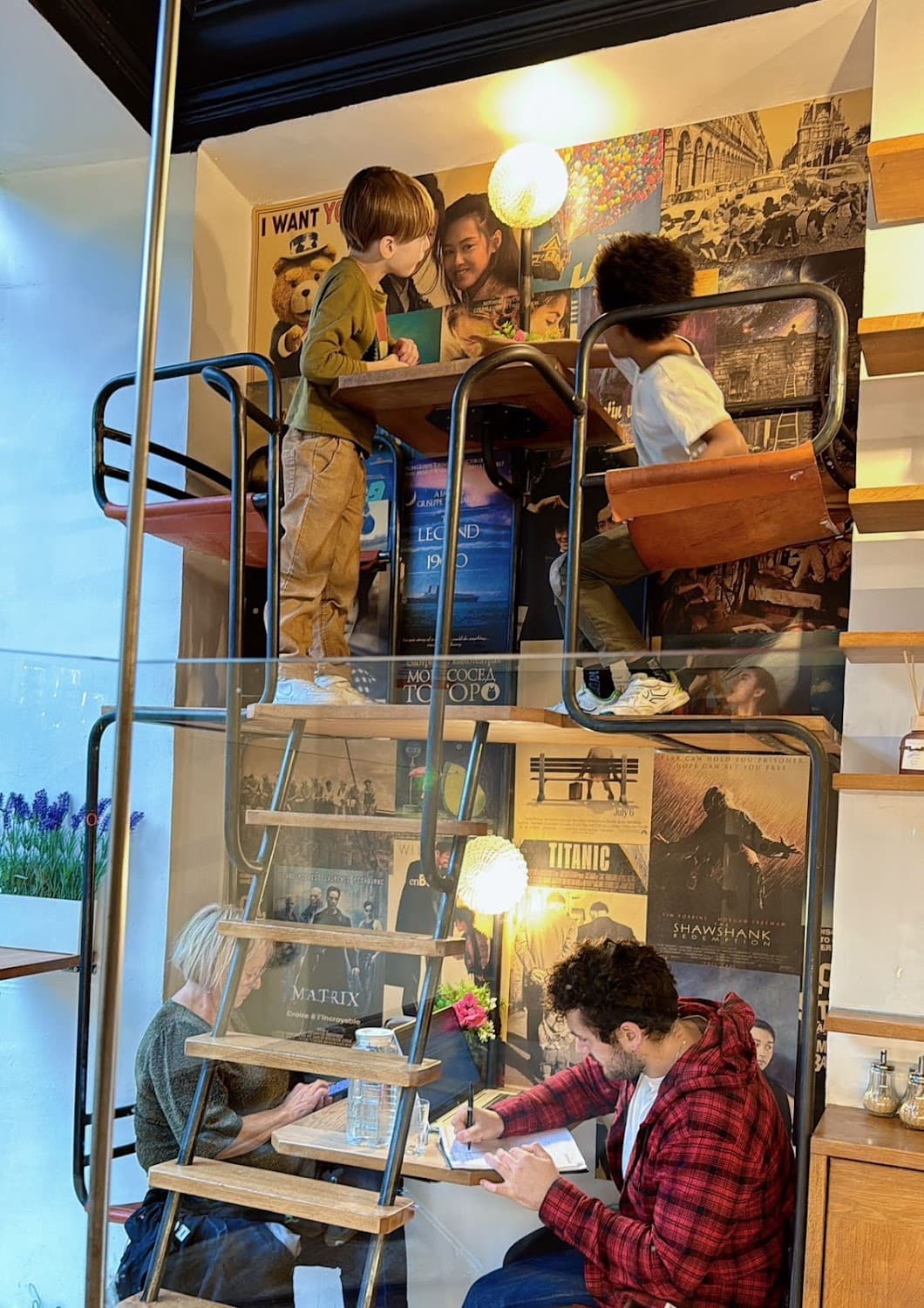 Éclat, specialty coffee shop in Paris (photo 8)
