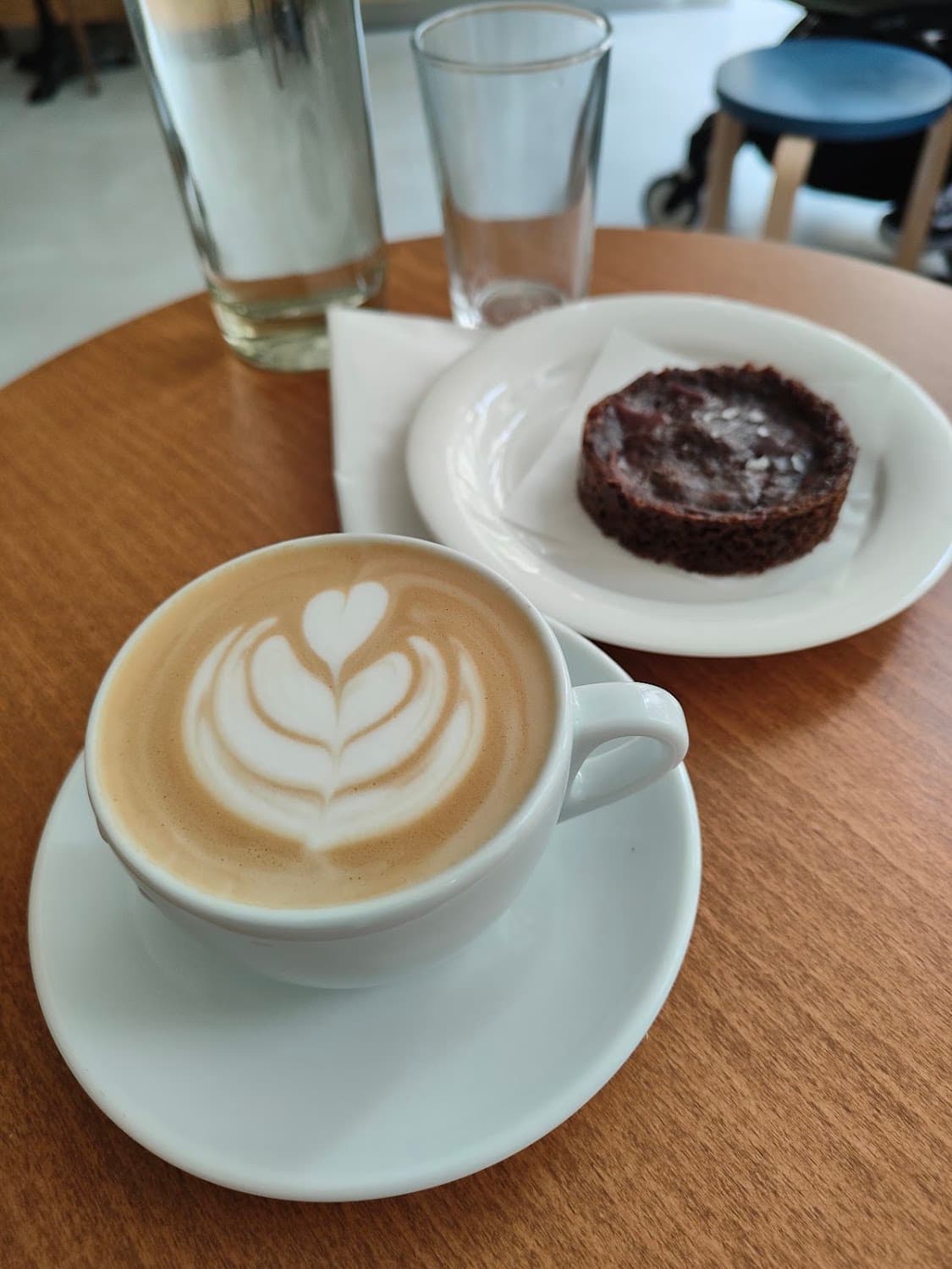 FAUNA LAB, specialty coffee shop in Paris (photo 5)