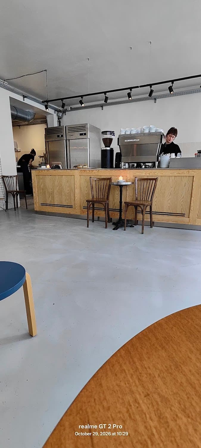 FAUNA LAB, specialty coffee shop in Paris (photo 8)