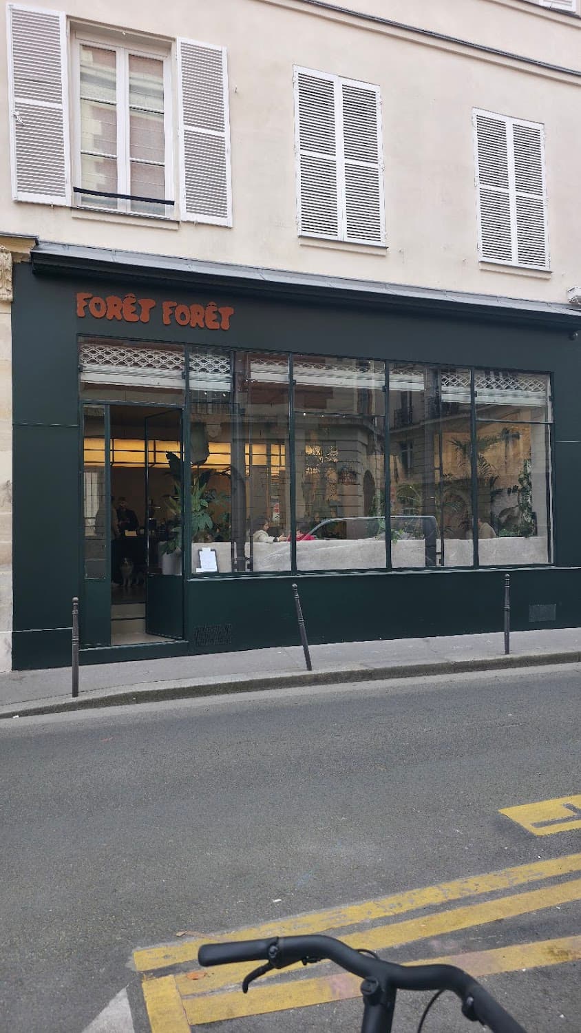 Forêt Forêt, specialty coffee shop in Paris (photo 7)
