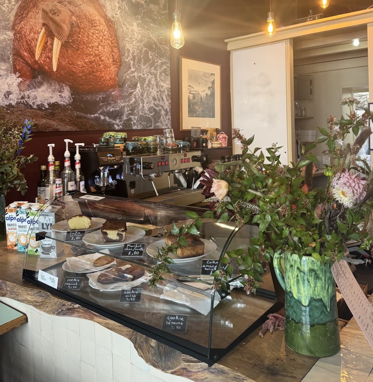 Franquette, specialty coffee shop in Paris (photo 7)
