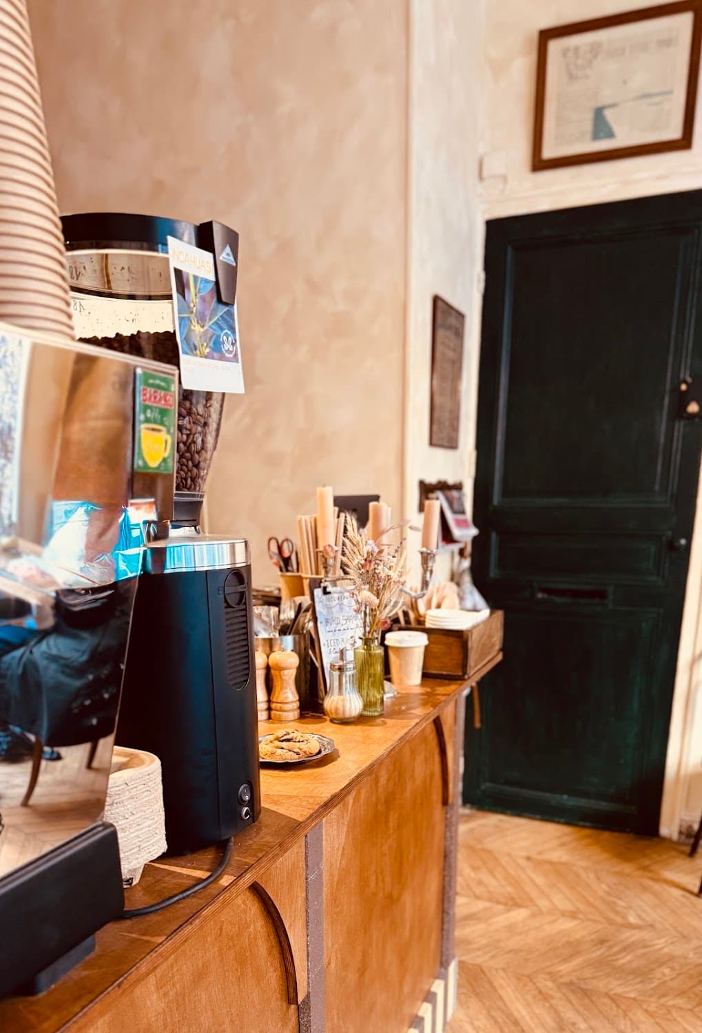 Galicafé, specialty coffee shop in Paris (photo 8)