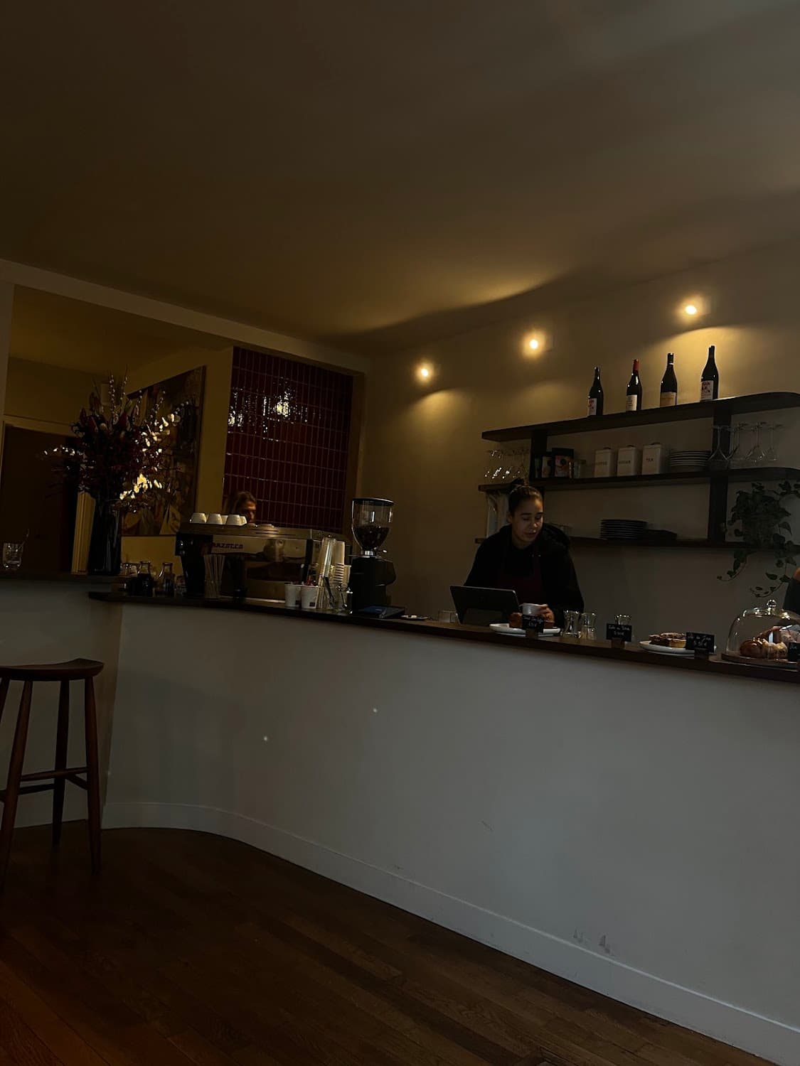 Ginie — specialty coffee shop in Paris (photo 4)