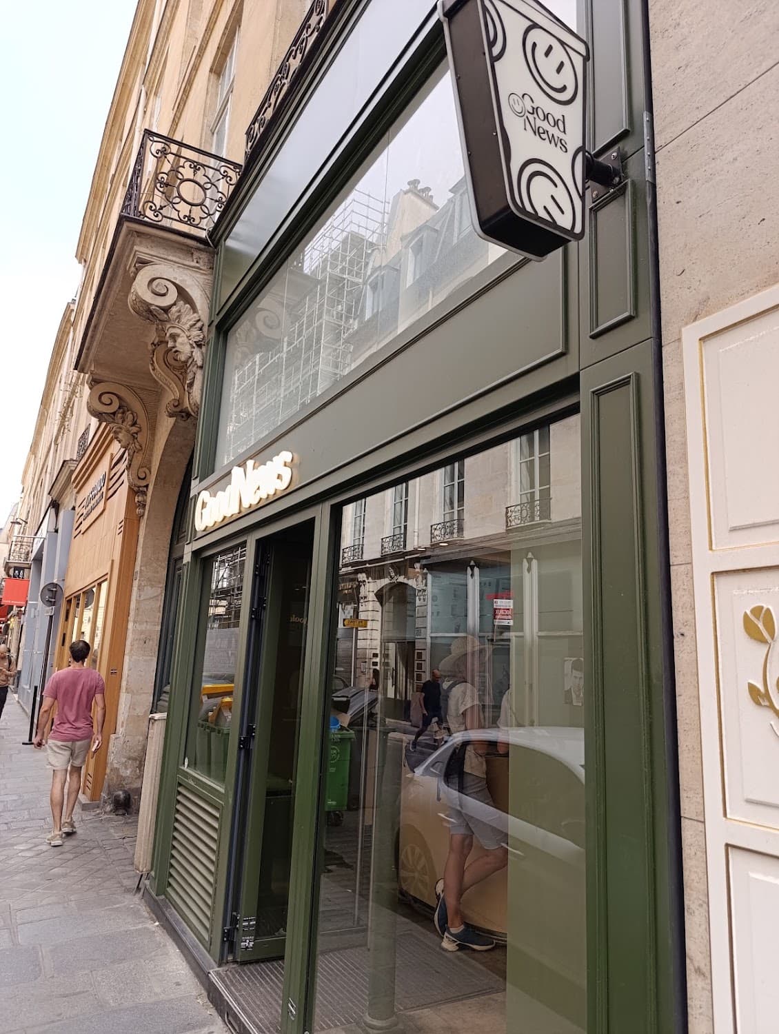 GoodNews Cafe — specialty coffee shop in Paris (photo 5)