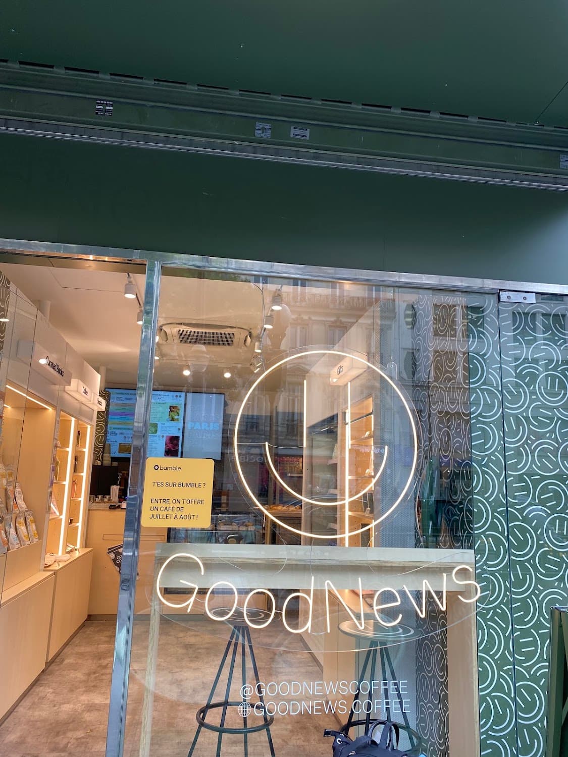 GoodNews Cafe Poissonnière — specialty coffee shop in Paris (photo 3)
